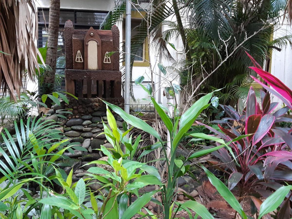 Palm Grove 1 Bhk Apartment At Candolim Beach With Free Wifi Exterior foto