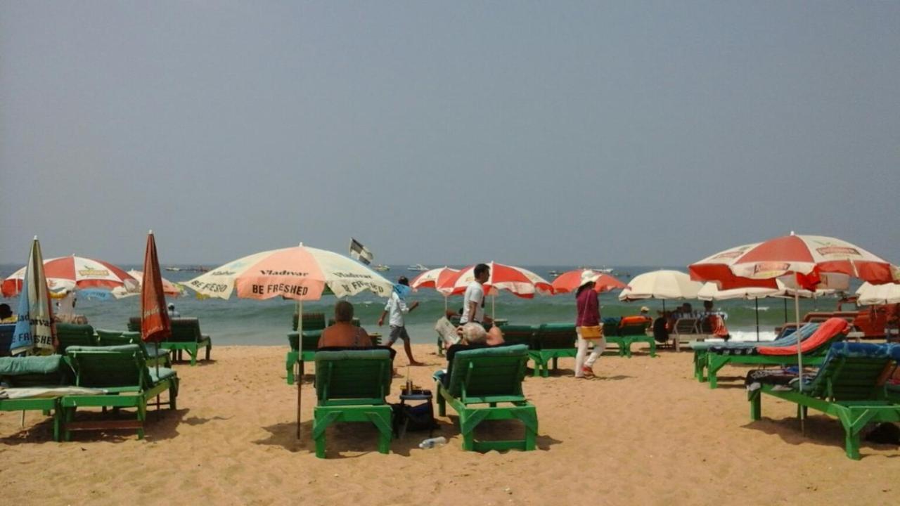 Palm Grove 1 Bhk Apartment At Candolim Beach With Free Wifi Exterior foto